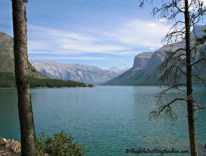 IMG_Lake Minnewanka