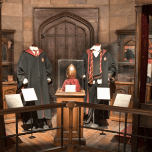 The family friendly Harry Potter exhibition was in Brussels during our latest vacation and I just HAD to see it. This is my review