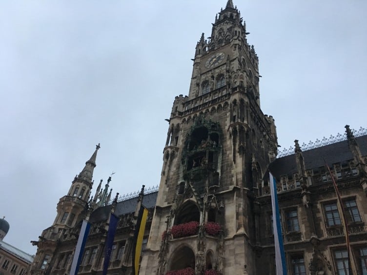 Every city has it's top 20, top 50, things to do. That's if you have a week to explore. These are my To do in Munich over the weekend
