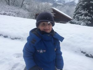 Wanting some winter road trip essentials and tips? Check out these tried and tested tips on how to be safe and road-legal while taking a road trip with the kids, in Europe, and during winter. Winter with kids | Travel with kids | Family travel | Winter Road Safety | Winter Road Trip | #winterroadsafety #winterroadtrip #wintersafety #wintervacationwithkids
