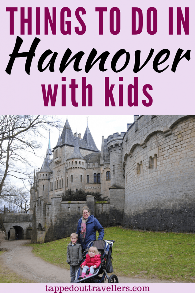 Finding things to do in Hannover with kids is not that difficult; Erlebnis Zoo, Herrenhäuser Gärten, Neu Rathaus and much more.