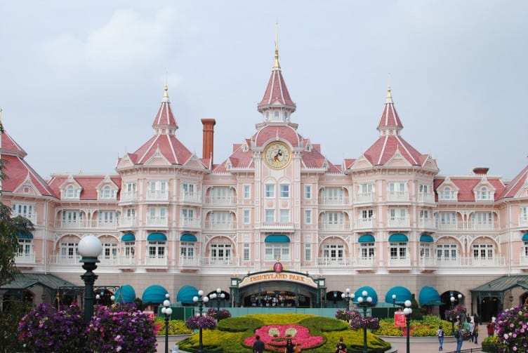 Everything You Need to Know about Disneyland Paris - Well Travelled  Munchkins