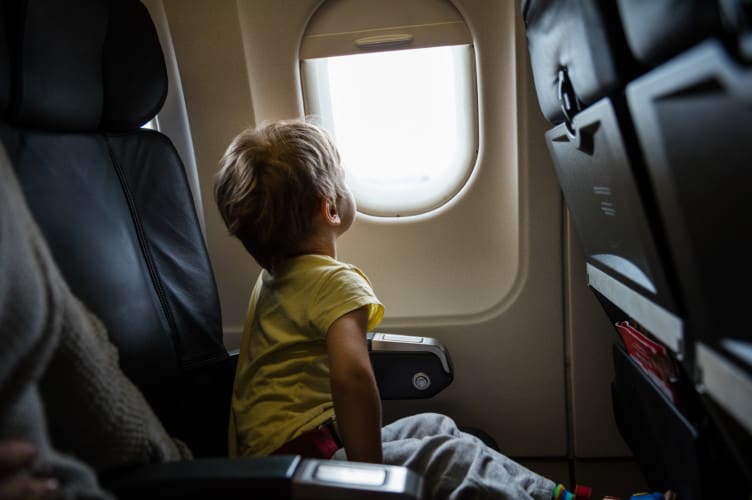 The secret to dealing with jet lag in kids; Get some sun, slow down, sleep when they sleep, establish a schedule and lots of patience | Travel Tips and Tricks | travel tips for international travel | jet lag tips | air plane travel tips | Family Travel | Travel with Kids