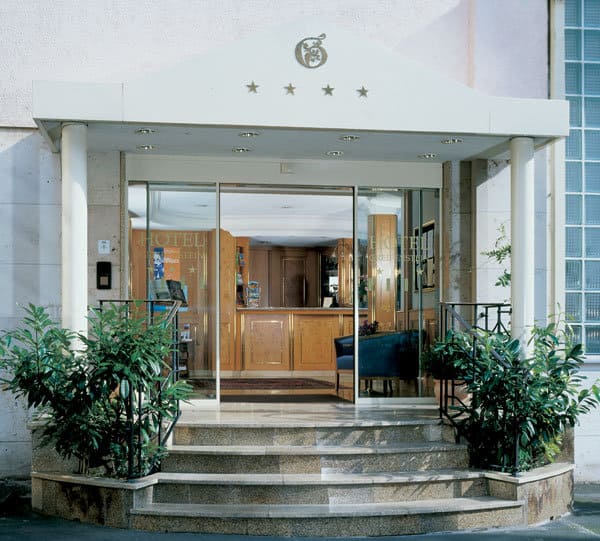 Wurzburg hotel review. Family friendly hotel option in Wurzburg Germany. Greifensteiner Hof