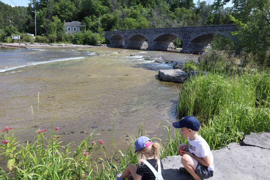 The history of the Coulonge Falls is closely associated with the great era of squared timber and log drives.